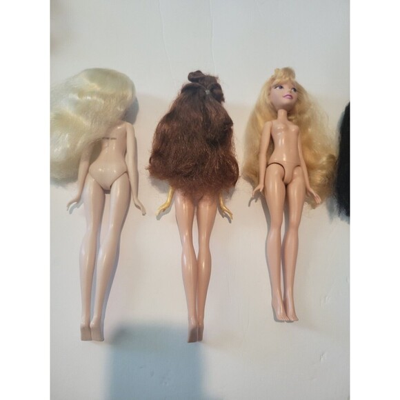 Disney Hasbro Princess Dolls Belle, Elsa, Aurora, Mulan - Picture 15 of 16